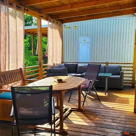 Campsite Mobile Homes Aurea Maris - Kamp Dole